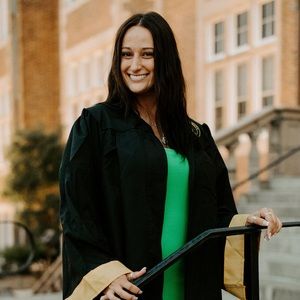 Meet your Posher, Madi